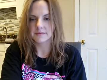 tinywithtiddies's chat room