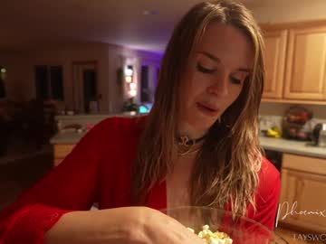 phoenix_taylor's chat room