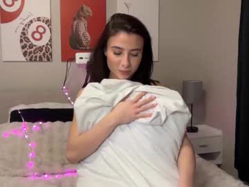 camilaaa15's chat room