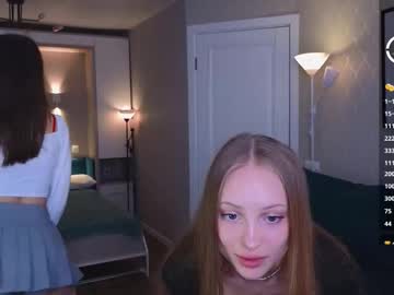 2mamacitas's chat room