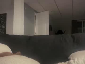 sayplsgdgrl's chat room