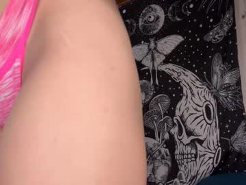 ourlittleesecret's chat room