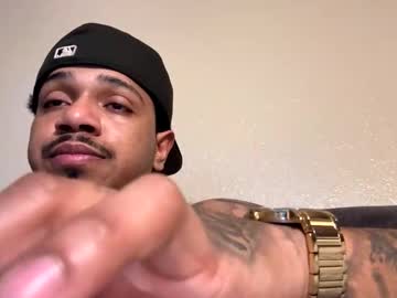 prettyandpinkkk's chat room