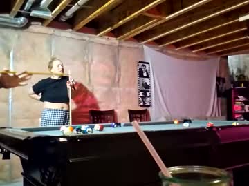 coupleoffantastics's chat room