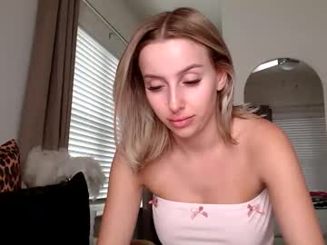 itsmealexisrae's chat room