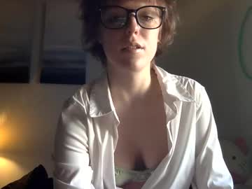 cindy_loo_hoops's chat room