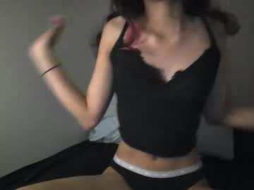 mellerina_'s chat room