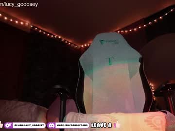 lucy_gooosey's chat room