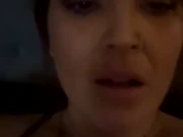 coupleoffantastics's chat room