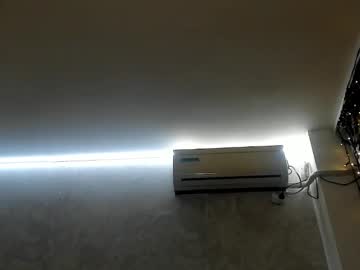 v_deville's chat room