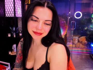 alma_pearl's chat room