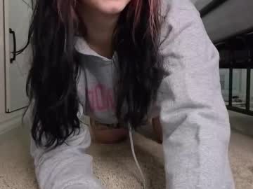 iveyjade33's chat room