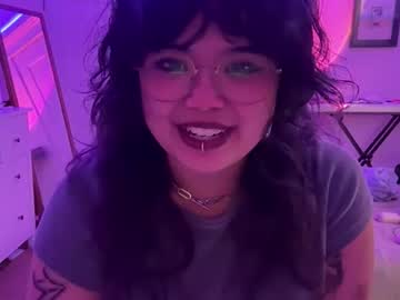 toro_luna's chat room