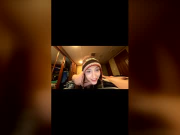 starving4cock's chat room