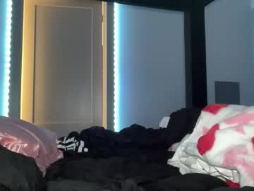 paisleyluvv's chat room