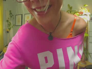 sunnie_dayz's chat room