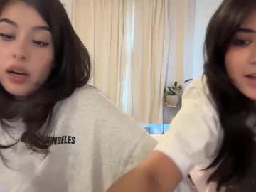 empressmonaa's chat room