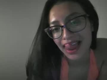 mellerina_'s chat room