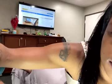 kibrombariu45's chat room