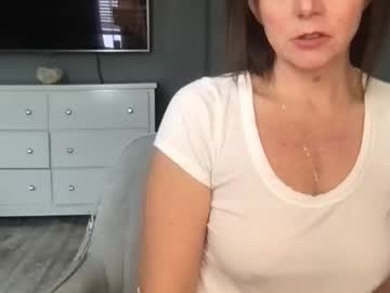 sassynsweetmilf's chat room