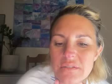 betterconvobesttime's chat room