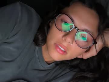 greasybangs's chat room