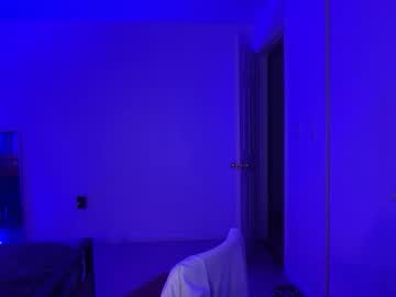 little_lies's chat room