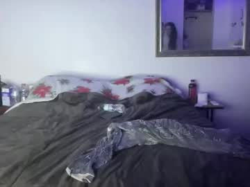 scarletttsinner's chat room