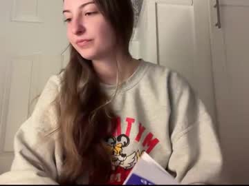 fantasyella's chat room