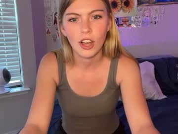 elliee81's chat room