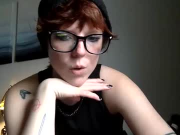 cindy_loo_hoops's chat room