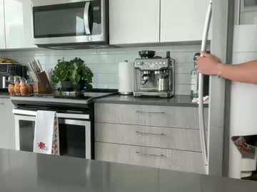 camiliakxoxo's chat room