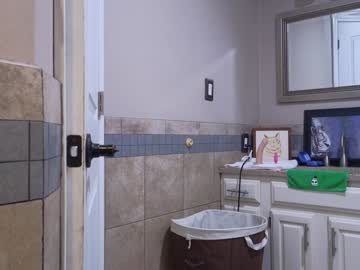 chroniclove's chat room