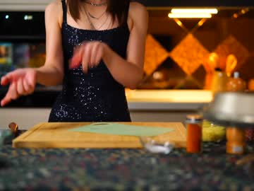 newchloe18's chat room