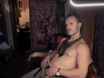 straightishd's chat room