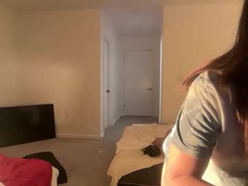 lilybrown07's chat room