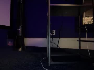 evebrooksss's chat room