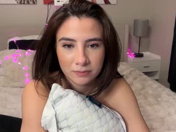 camilaaa15's chat room