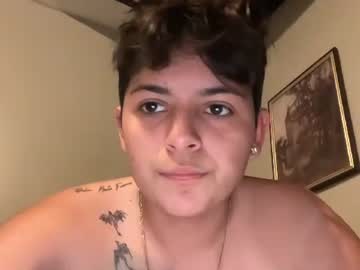 skinnyangel21's chat room