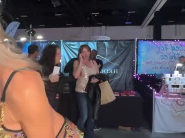 sunnie_dayz's chat room