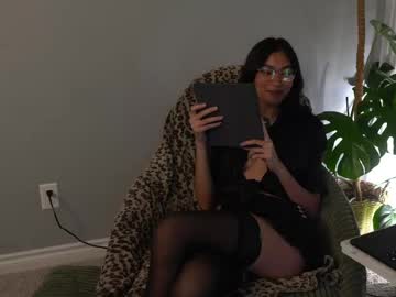 littlemiss_kira's chat room