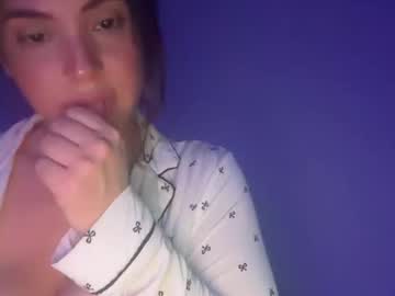 pollyyypocket's chat room