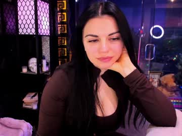 alma_pearl's chat room