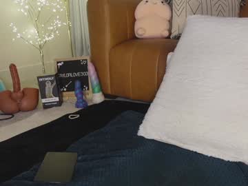 taylor_love_303's chat room