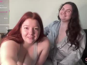 scarletttsinner's chat room