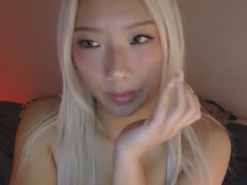 vivianwinters's chat room