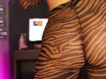 moonelly's chat room