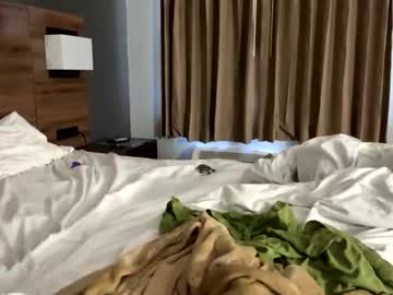 deepthroatqueen33's chat room