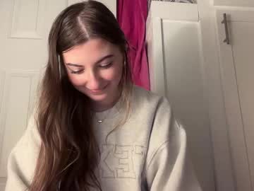 fantasyella's chat room