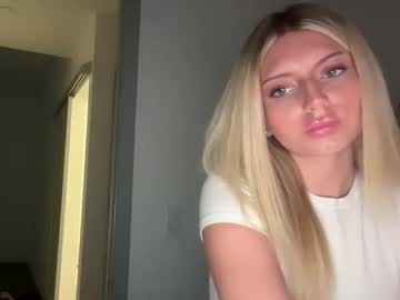 summerclarkee's chat room